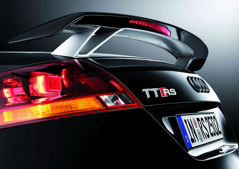 Illustration for article titled 2010 Audi TT RS: Haben Sie Einen Wet-nap?